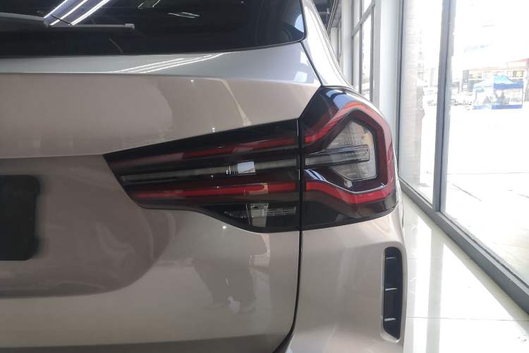 Used BMW iX3 2022 Leading Model