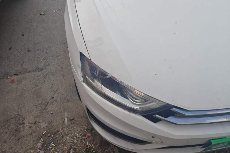 Used Zotye SR7 2016 1.5T CVT Cube Road Edition China V Standard
