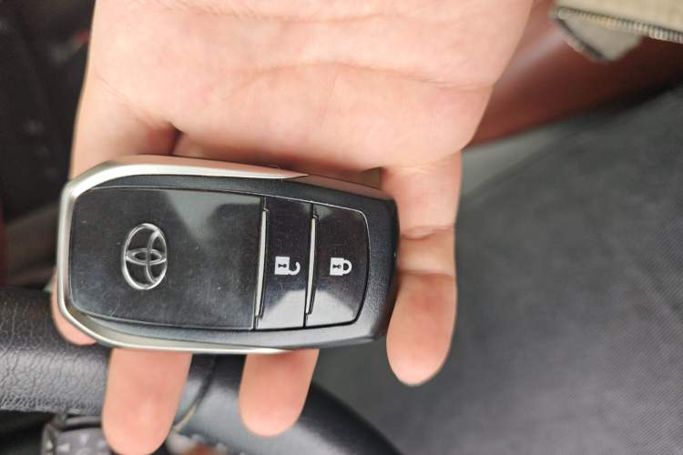 Used Toyota RAV4 2013 2.5L Automatic 4x4 Elite Edition