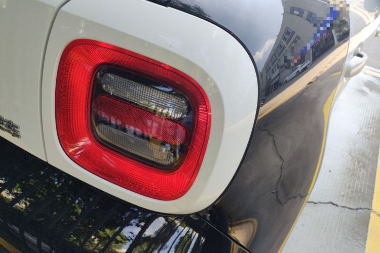 Used ORA Black Cat 2021 301 km Basic Version
