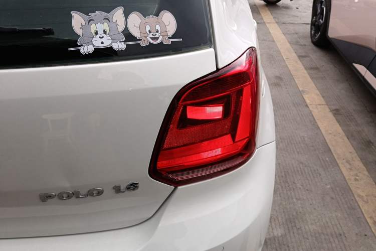Used Volkswagen Polo 2014 1.6L Automatic Comfort Edition Exterior 3