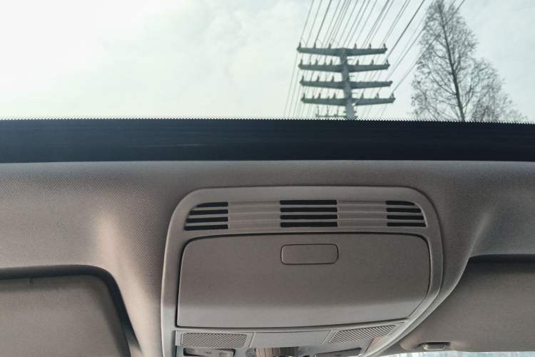 Used Volkswagen Magotan 2016 1.8TSI Smart Enjoyment Leading Model Headliner