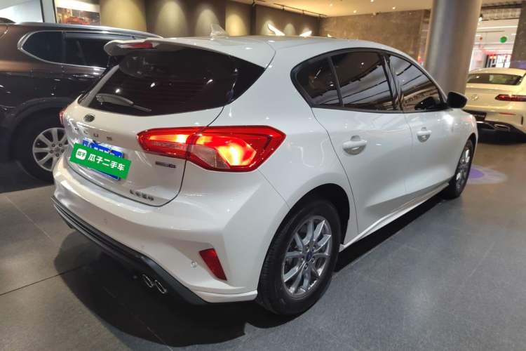 Used Ford Focus 2021 Hatchback EcoBoost 180 Automatic Titanium Edition