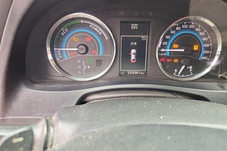 Used Toyota Levin 2017 Revised Dual-Engine 1.8H GS E-CVT Elite Sunroof Version China V Standard
