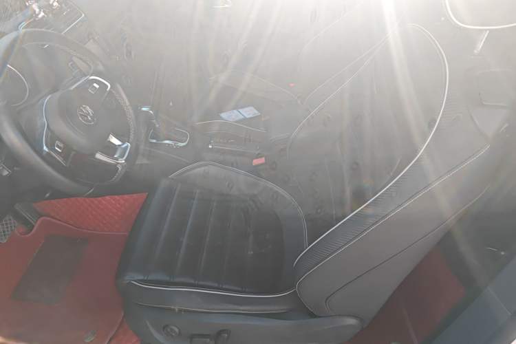 Used Volkswagen Scirocco 2015 2.0 TSI Luxury Edition Left Front Seat