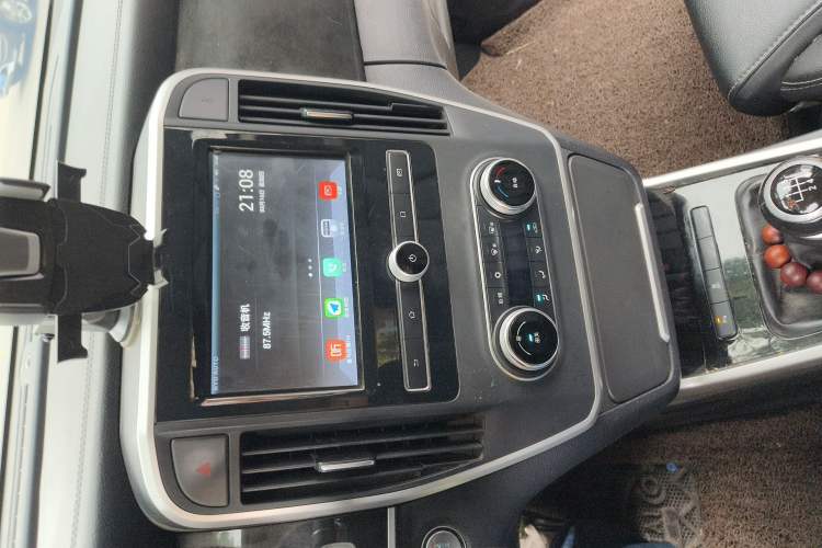 Used BYD Song MAX 2017 1.5T Manual Smart Connect Luxury 7-Seater
