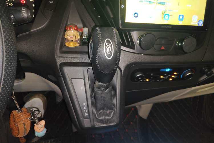 Used Ford Tourneo Custom 2017 2.0T Automatic Elite Edition