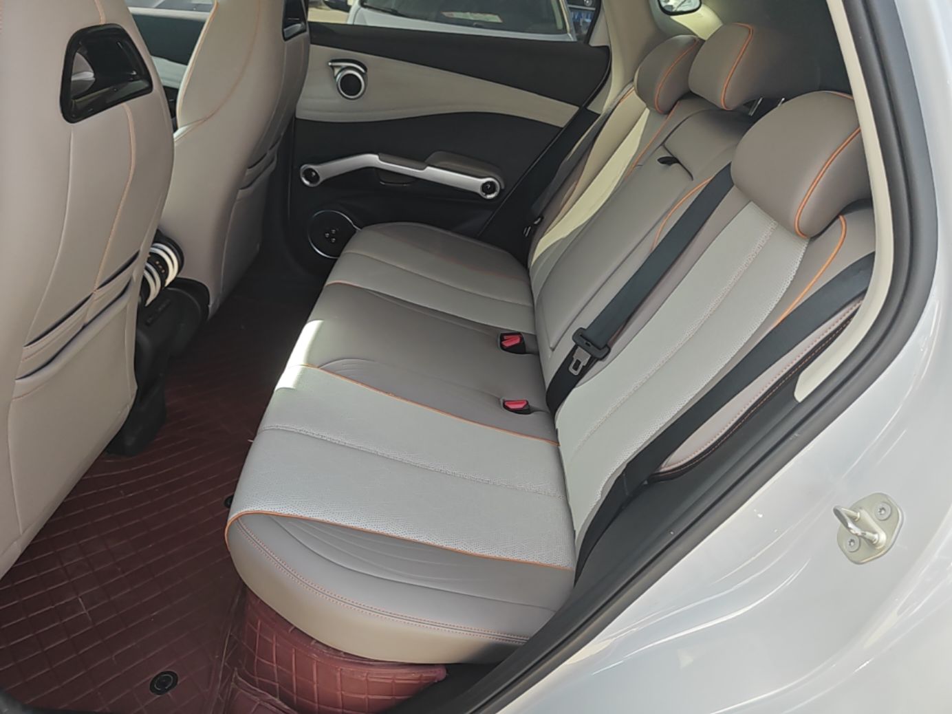 BYD Yuan PLUS 2024 Honor Edition 430KM Beyond Model — снимка 20