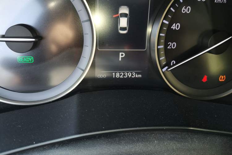 Used Lexus ES 2015 300h Comfort Edition
