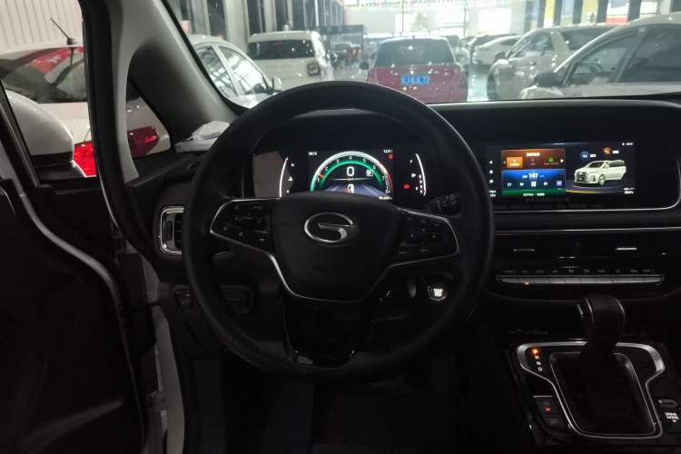 Used GAC Trumpchi M6 2023 PRO 270T DCT Luxury Edition Steering Wheel