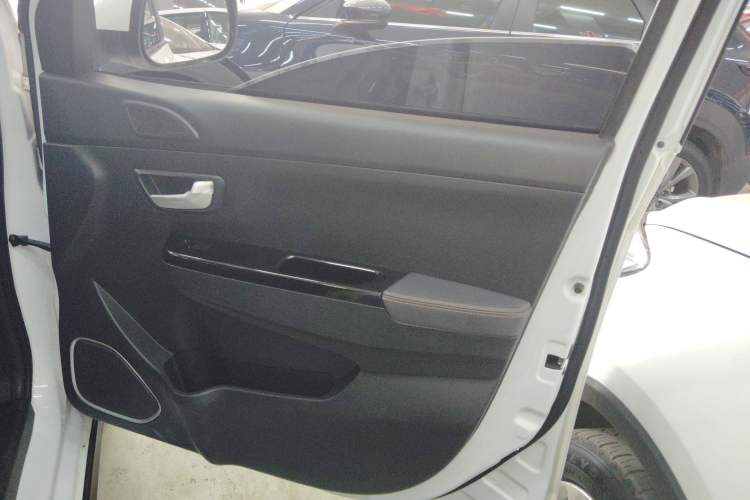 Used SWM X3 2020 1.5L Manual Value Edition 7 Seats