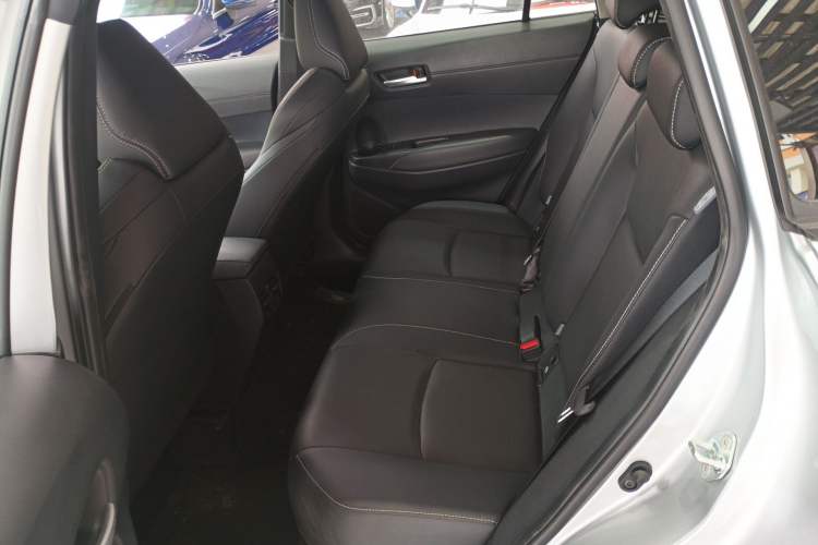 Used Toyota FRONTLANDER 2023 2.0L CVT Luxury Edition
