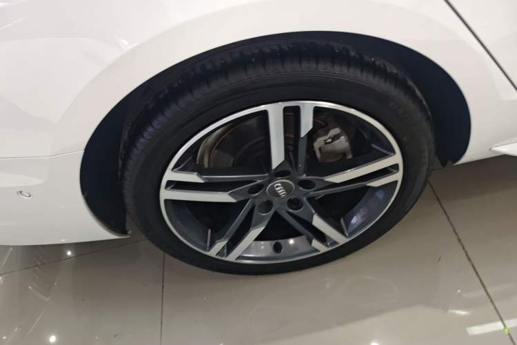 Used Audi A4L 2020 40 TFSI Fashion Dynamic Model