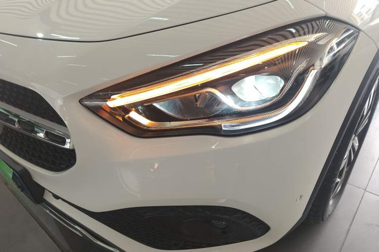 Used Mercedes-Benz GLA 2023 GLA 220
