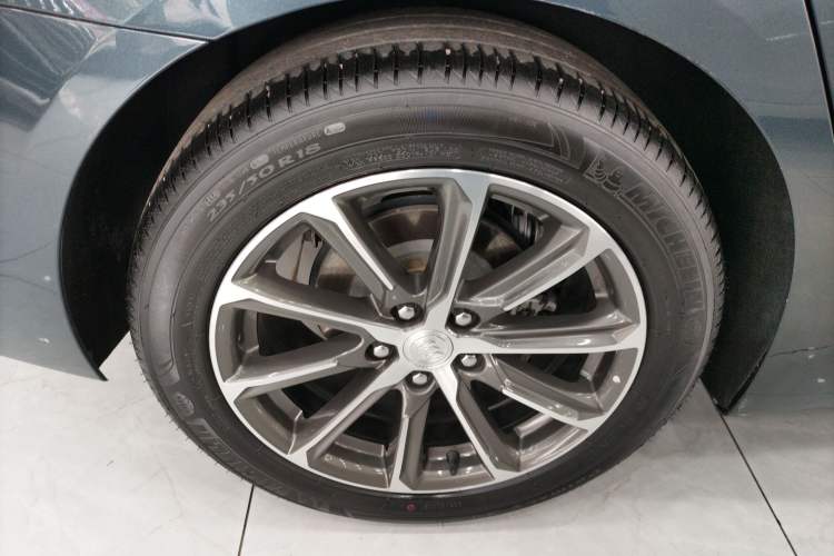 Used Buick LaCrosse 2022 652T Luxury Version
