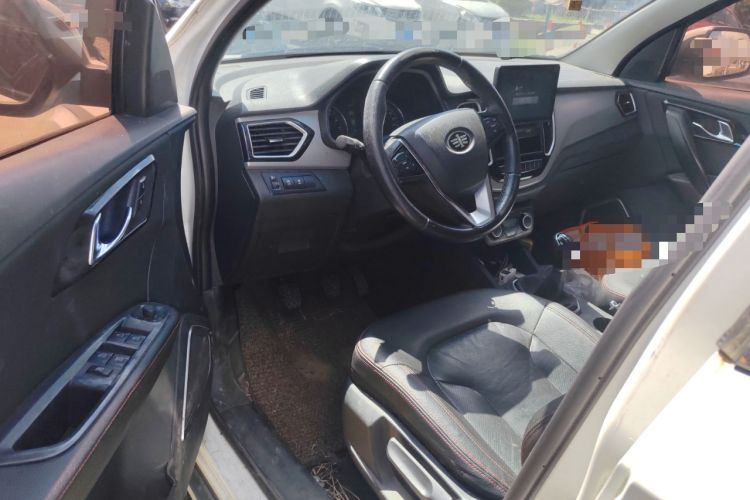 Used FAW Senya R7 2016 1.6L Manual Smart Version
