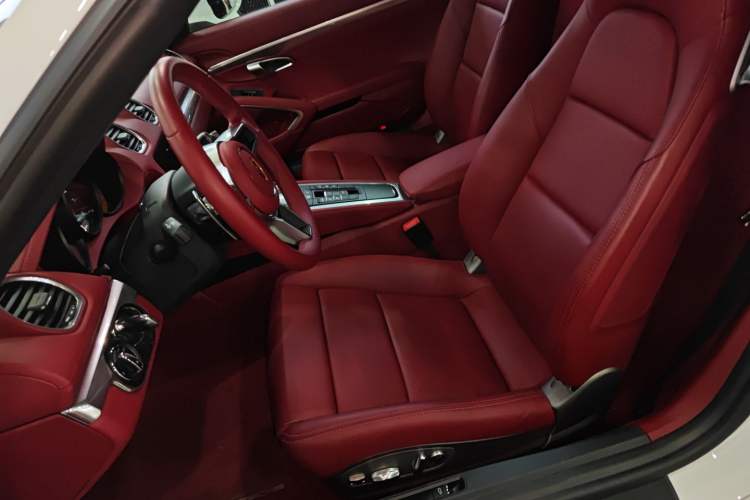 Used Porsche 718 2022 Boxster 2.0T
