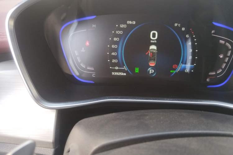 Used Geely Auto Coolray 2019 Sport Model 260T DCT Battle China V Standard Odometer Close Up