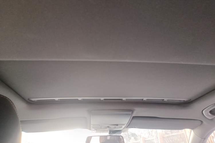 Used Volkswagen Gran Lavida 2014 1.4TSI Automatic Sport Edition
