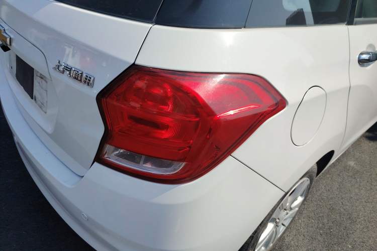 Used Chevrolet Lova RV 2016 1.5L Automatic Smart Drive Edition Right Rear Taillight