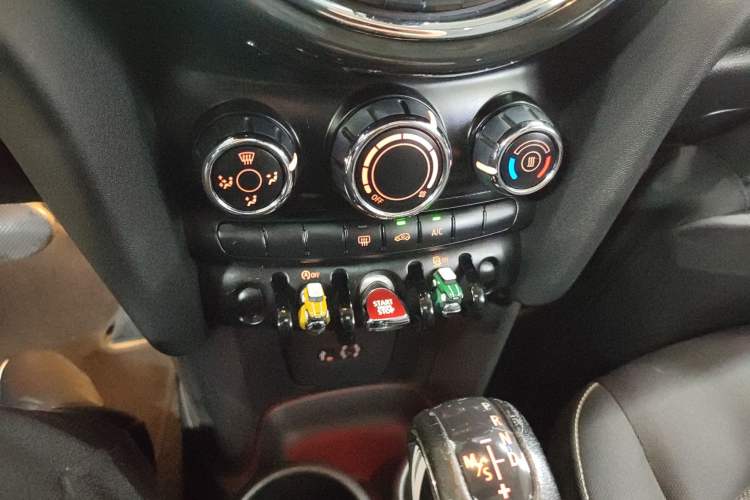 Used MINI MINI 2016 1.2T ONE Pioneer Edition