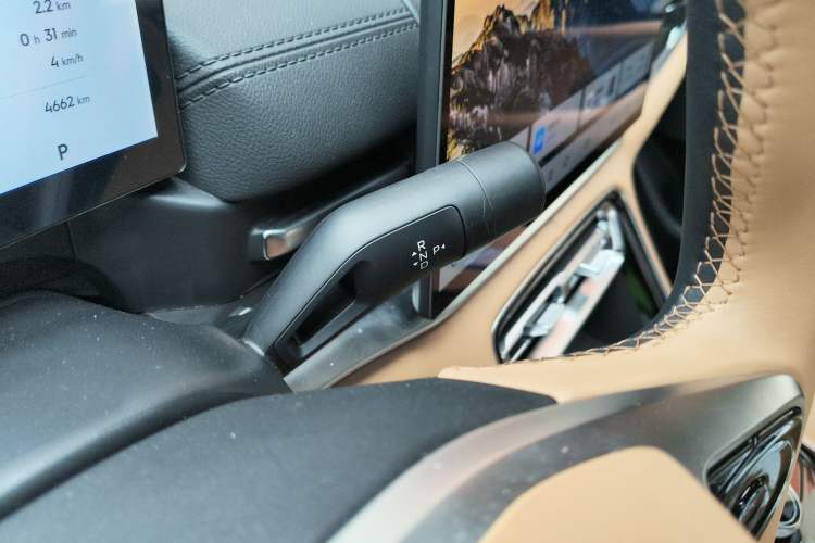 Used Geely Galaxy A7 2025 Model EM-i 150km Starship Edition