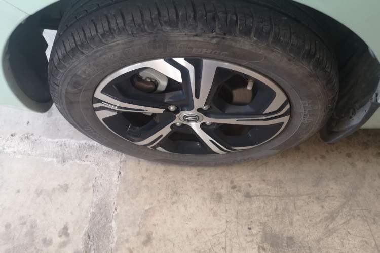 Used CHANGAN Benni E-Star 2022 Qingxin Edition Colorful Model Lithium Iron Phosphate
