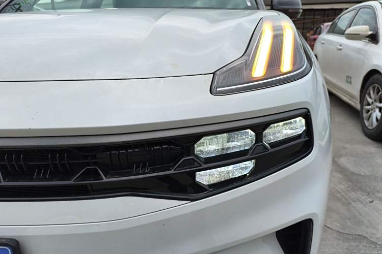 Used Lynk & Co 06 2023 Remix 1.5T Dynamic Halo Left Front Headlight