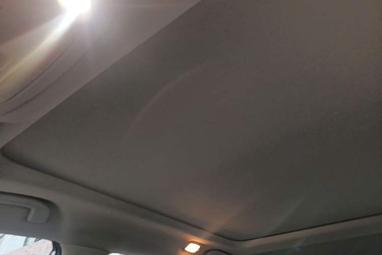 Used Nissan X-Trail 2015 2.0L CVT Comfort MAX Edition 2WD
