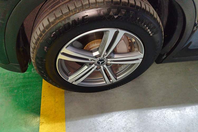 Used Mercedes-Benz GLC 2020 Facelift GLC 260 L 4MATIC Luxury Edition Exterior 2