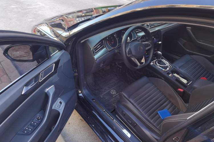 Used Volkswagen Magotan 2020 330TSI DSG Leading Model
