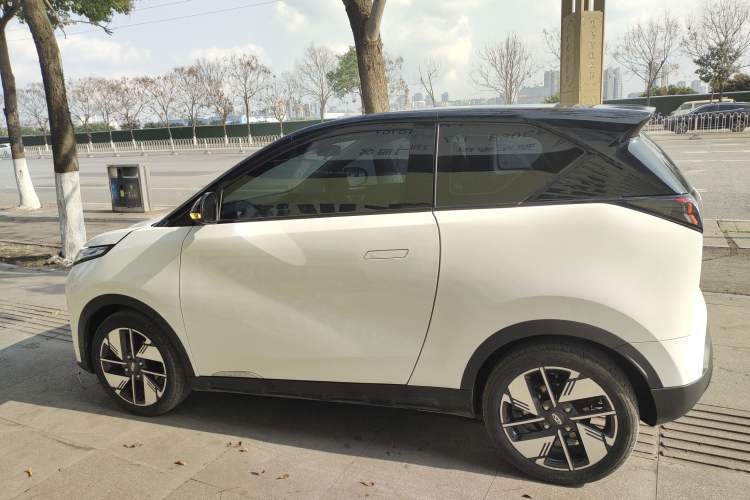 Used Chery New Energy Boundless Pro 2022 301km LingShou Edition Lithium Iron Phosphate