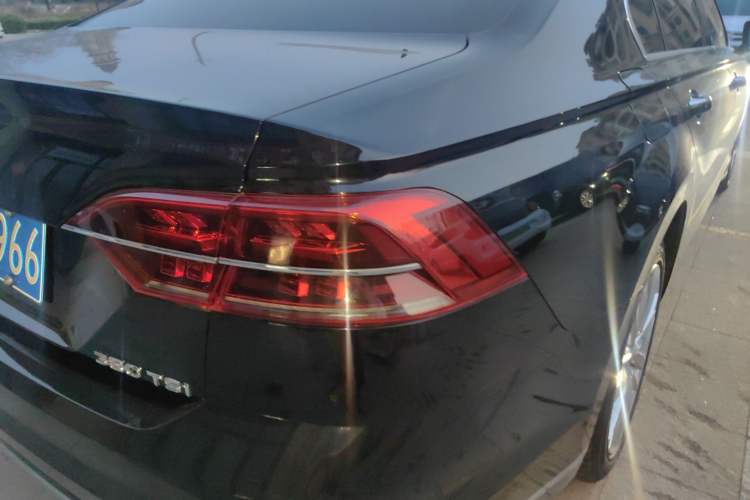 Used Volkswagen Phideon 2018 Revised Version 380TSI Two-Wheel Drive Business Edition