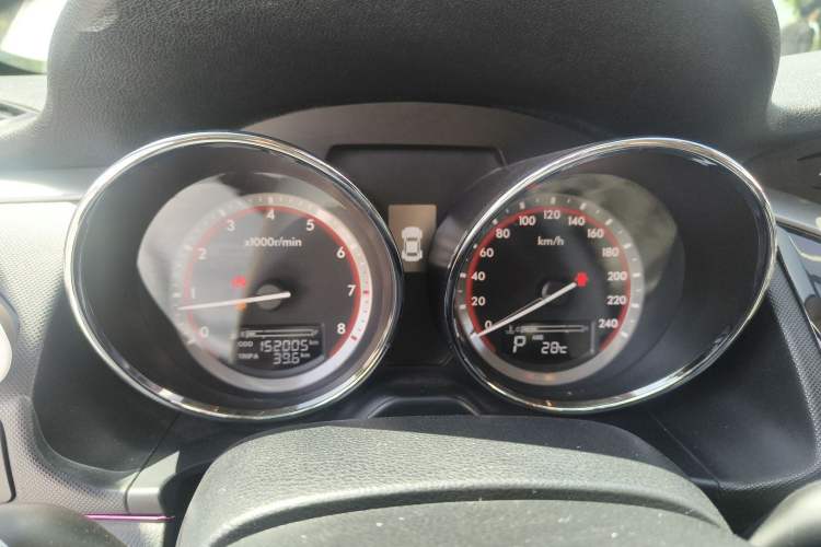 Used Bestune B70 2014 2.0L automatic luxury version