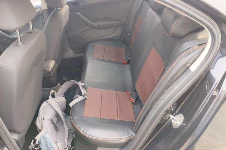 Used Volkswagen Santana 2016 1.6L Automatic Fashion Edition