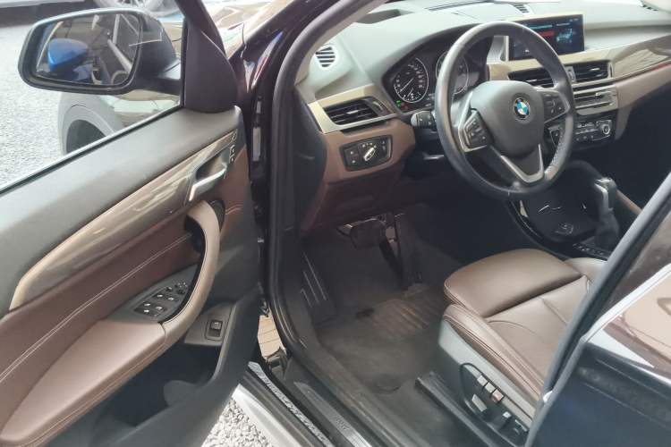 Used BMW X1 2018 xDrive20Li Luxury Model Driver Seat
