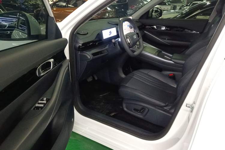 Used Geely Galaxy E5 2024 530km Long-Range Version Driver Seat