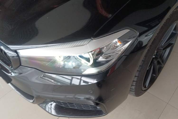 Used BMW 5 Series 2019 530Li Leading Model M Sport Package Left Front Headlight