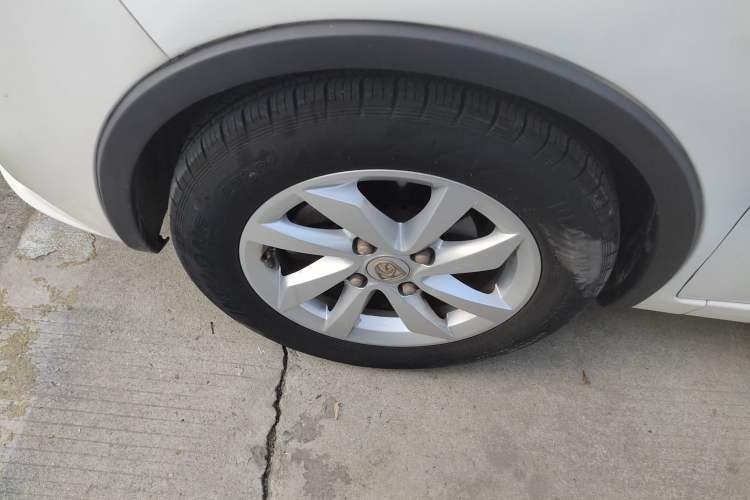 Used Baojun 310W 2017 1.5L Manual Fashion Model China V