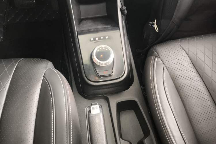 Used Baojun 310W 2018 1.5L Automatic Luxury Version China V