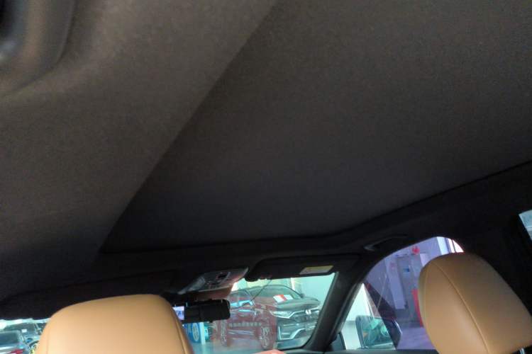 Used GAC Trumpchi GS8 2025 Linghang Series 2.0 TGDI Two-Wheel-Drive Luxury Edition 5 Seats