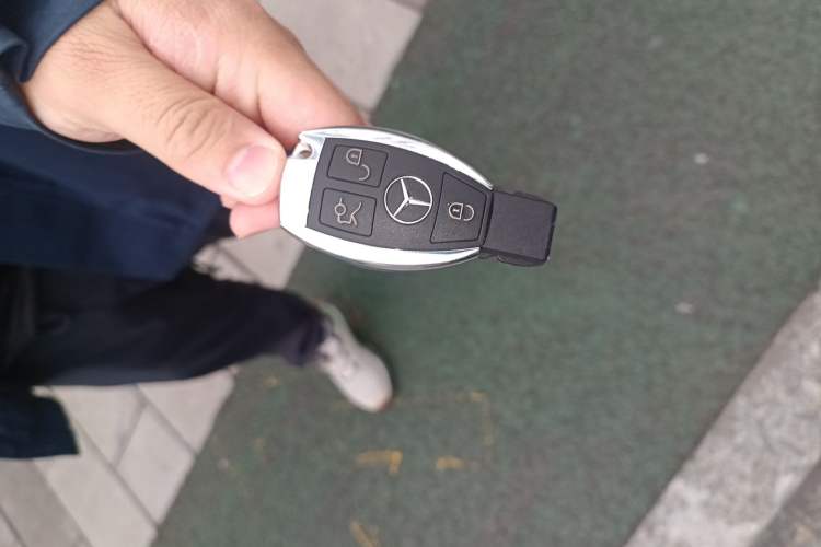 Used Mercedes-Benz S-Class 2012 S 300 L Luxury Grand Edition Vehicle Key