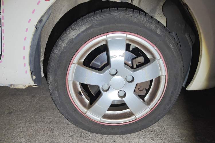 Used Geely Auto Panda Classic 2011 1.3L Automatic Luxury Model