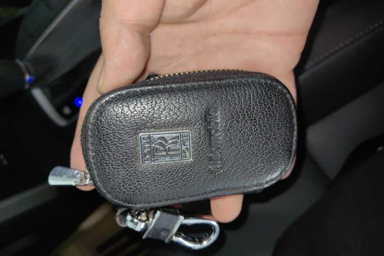 Used Hyundai Santa Fe 2015 2.0T Automatic Two-Wheel Drive Smart Version 5 Seats
