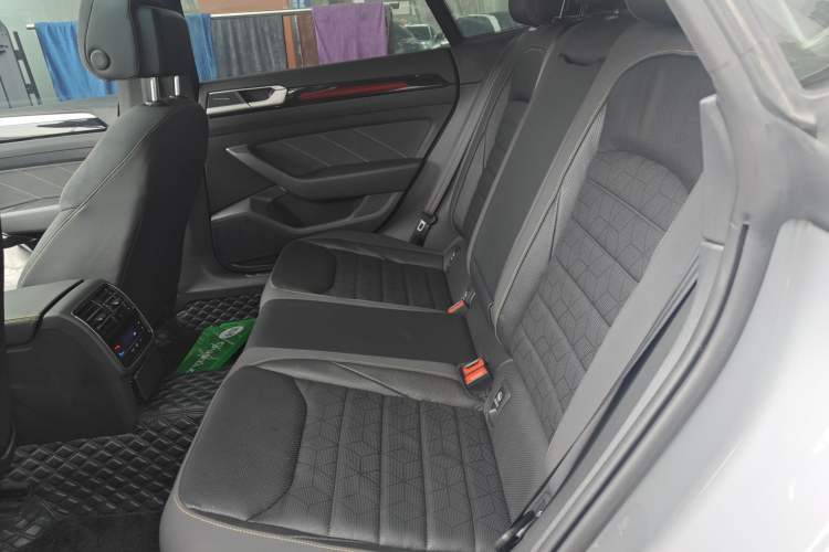 Used Volkswagen FAW-Volkswagen CC 2024 380TSI Striking All-Encompassing Edition