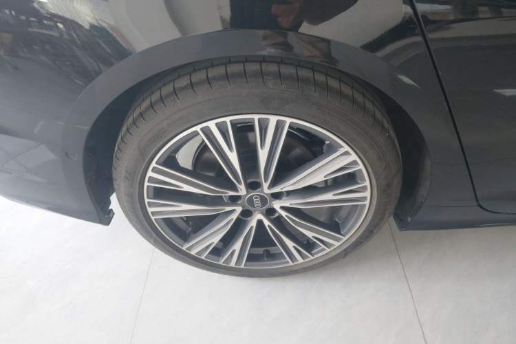 Used Audi A6L 2025 Revised 45 TFSI Prestige Dynamic Edition
