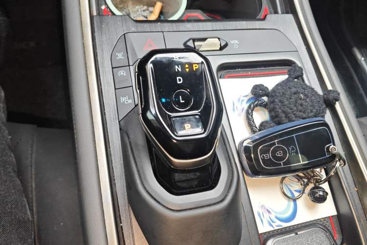 Used Ford Edge 2023 Ford Explorer L 2.0T EcoBoost Four-Wheel Drive 7-Seater Supreme Model
