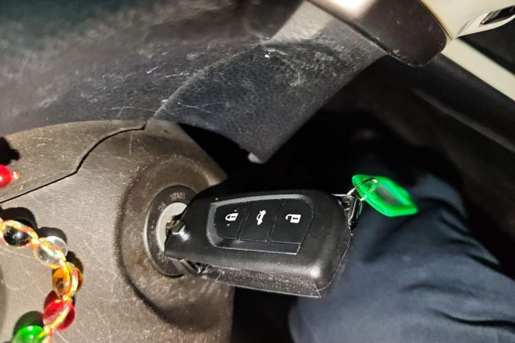 Used Toyota YARiS L Zhi Xuan 2015 1.5G Automatic Xuan Dong Sunroof Special Edition