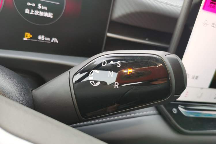 Used Volkswagen Lavida 2026 Pro 300TSI Starry Zhi Yi Edition Gear Lever