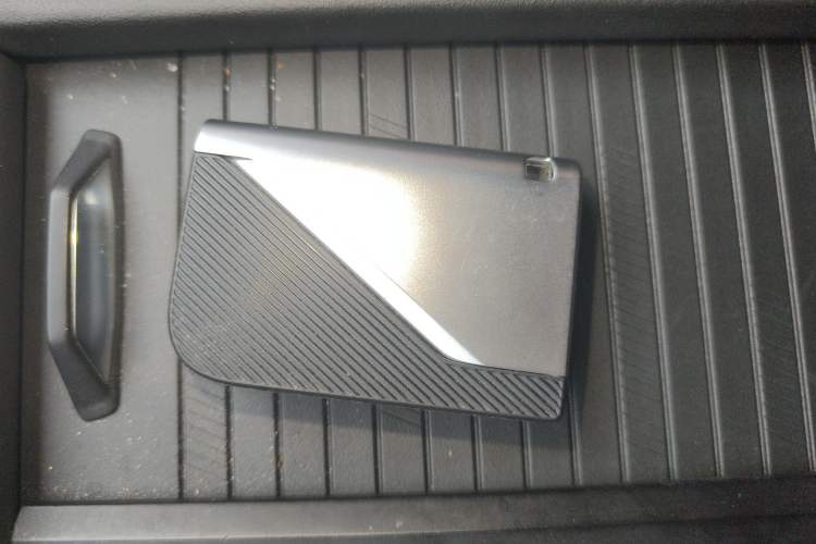 Used Lynk & Co 06 2023 Remix 1.5T Hero
